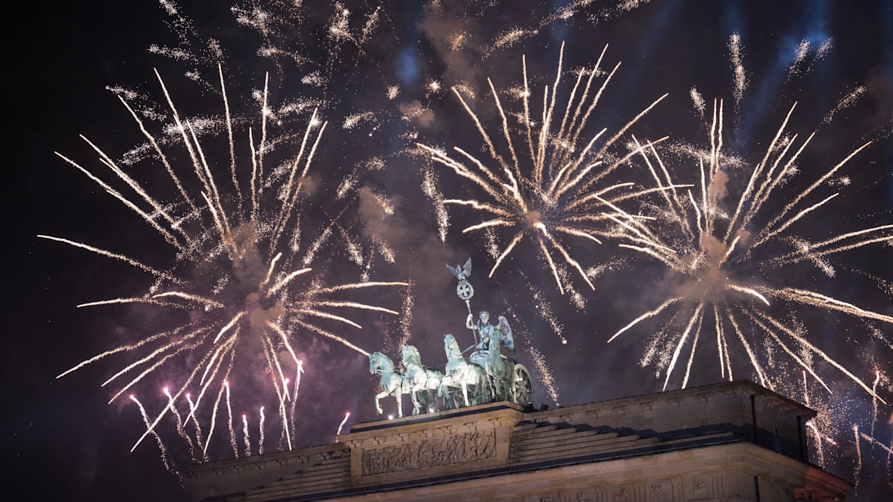 Guten Rutsch! - Alle Infos zu Silvester 2025 im Liveticker